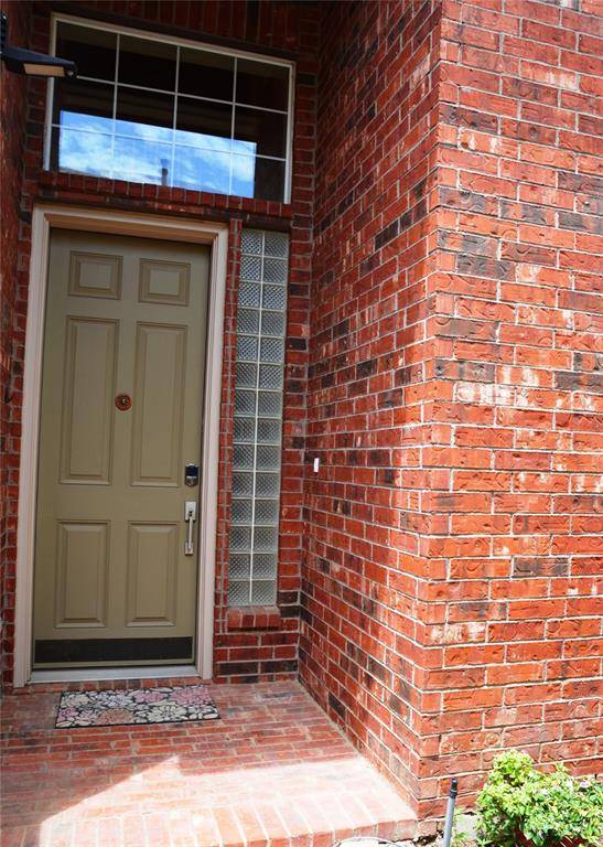 Bedford, TX 76021,3912 Sovereign Drive