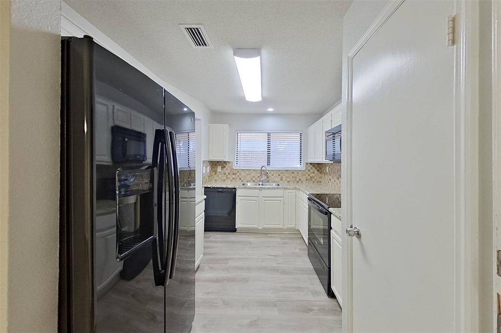 Cedar Hill, TX 75104,161 Hunter Drive