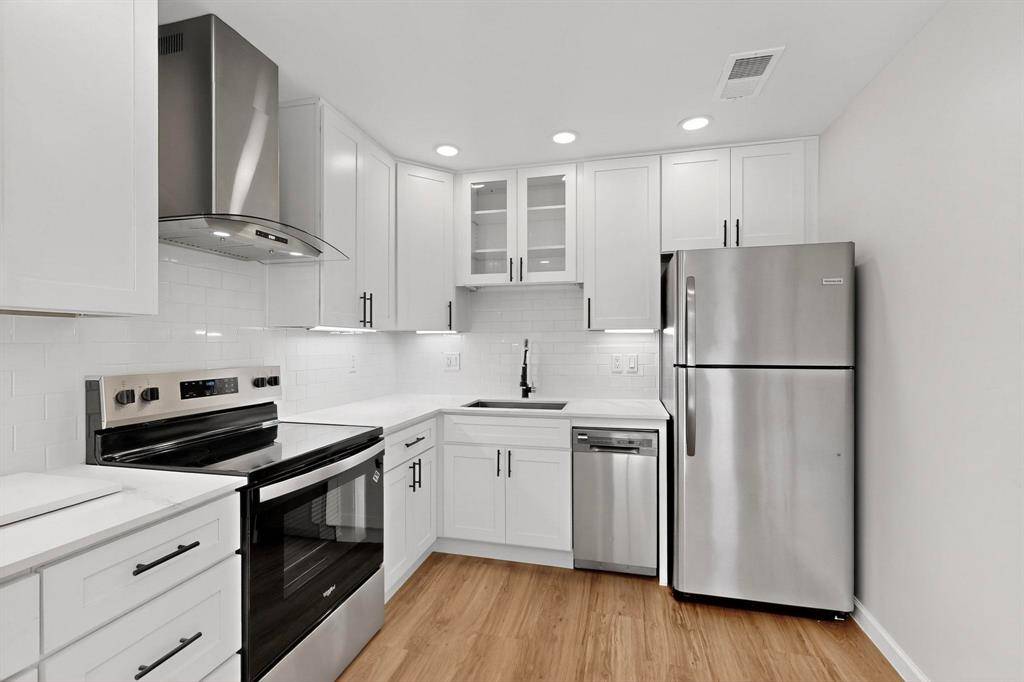 Dallas, TX 75230,5731 Harvest Hill Road #1044