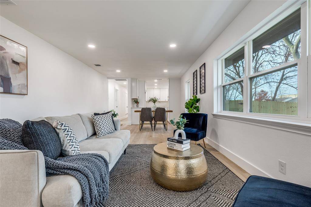 Dallas, TX 75229,10616 Allegheny Drive