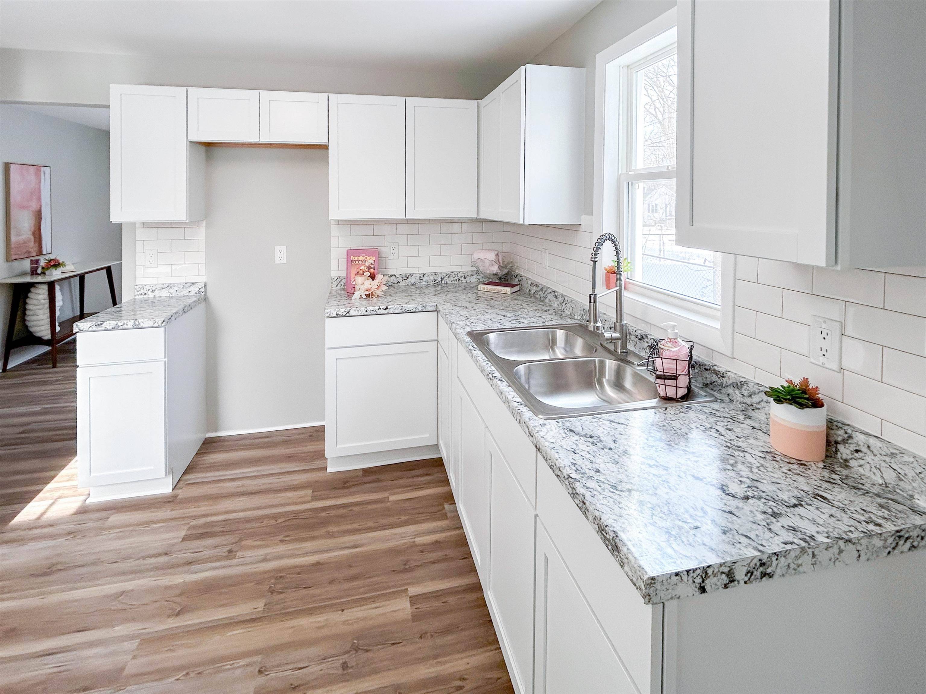 Burton, MI 48529,1388 Carman ST