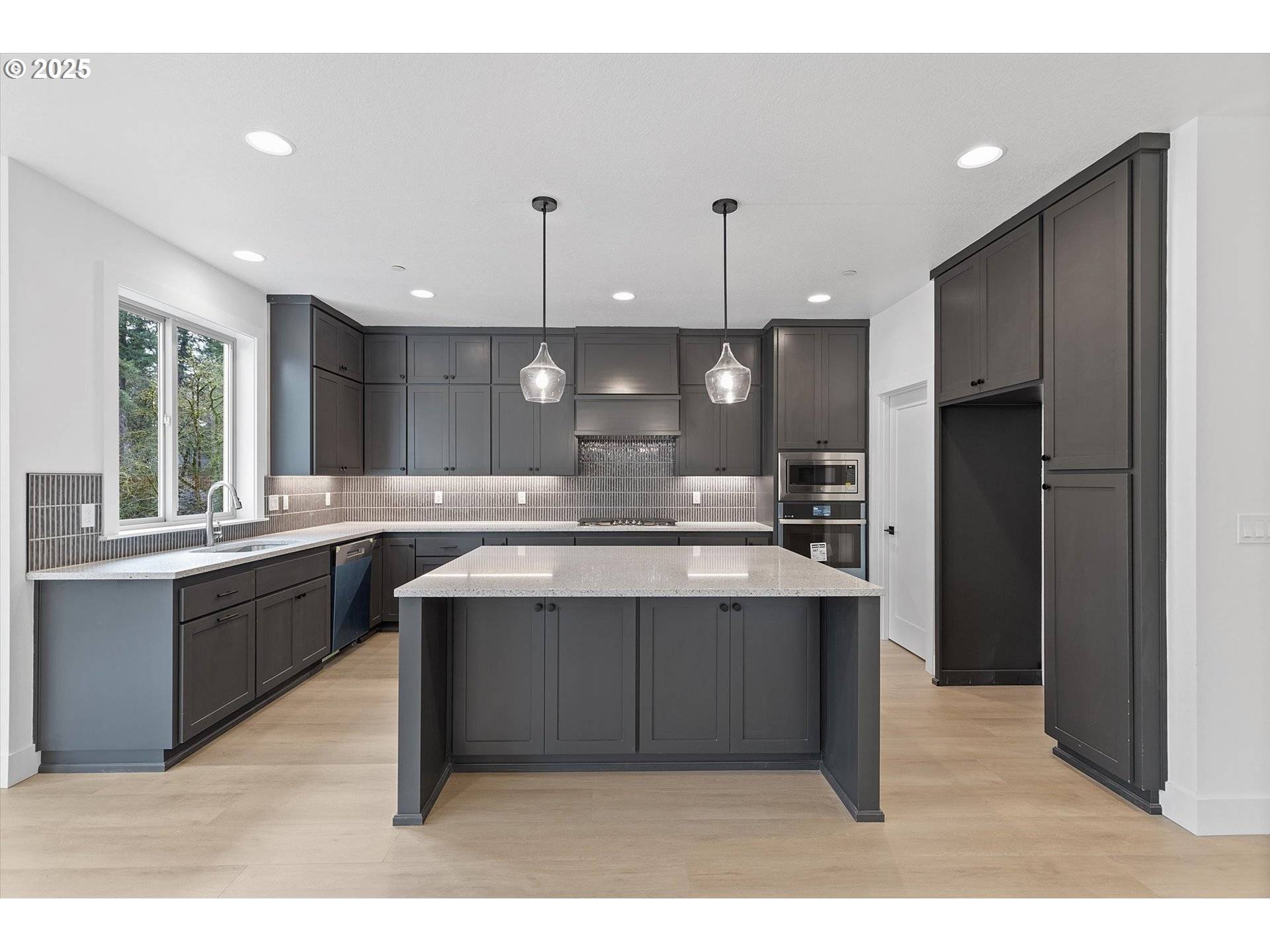 Clackamas, OR 97015,14988 SE Andre WAY