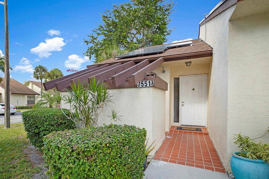 Lake Worth, FL 33467,7551 Caesar St #A