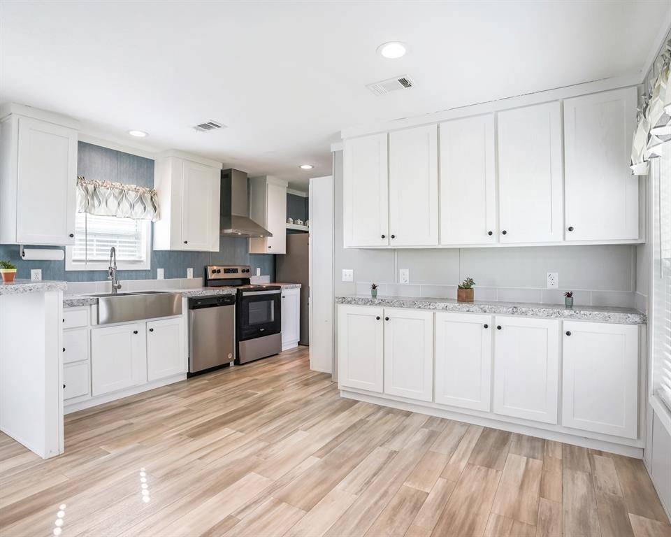 Fort Lauderdale, FL 33312,5681 SW Cypress Dr