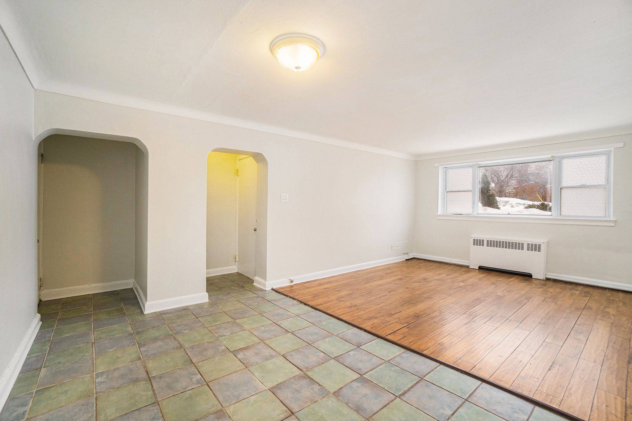 Carlingwood - Westboro And Area, ON K2A 1W1,726 Edison AVE #1