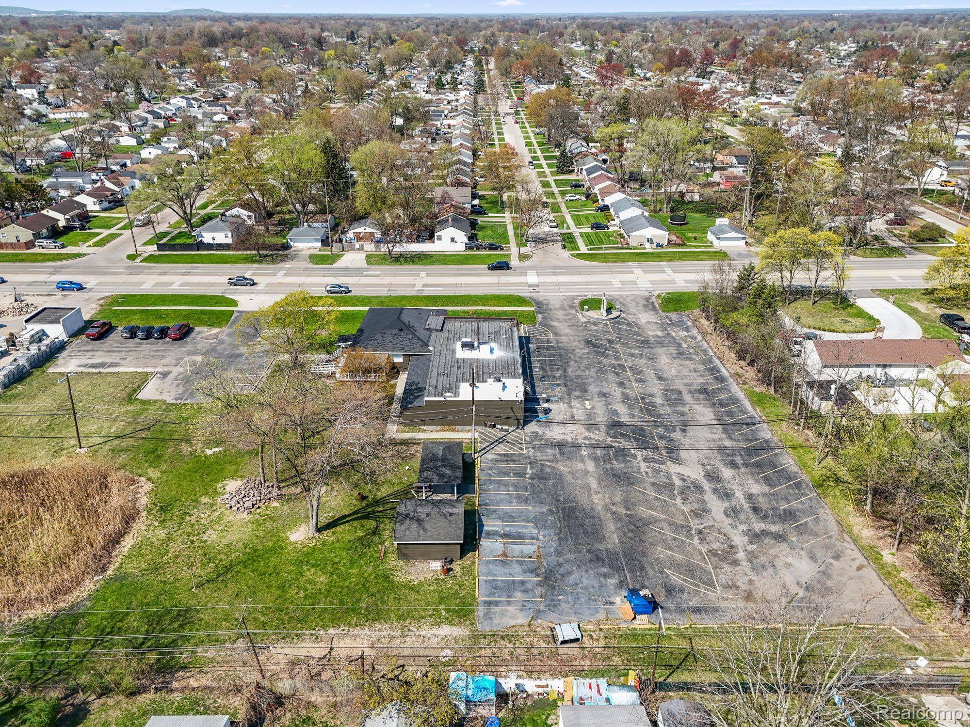 Westland, MI 48186,1217 S Merriman RD