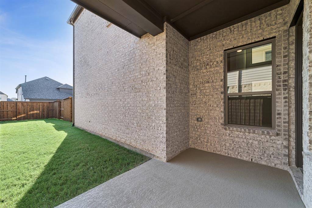 Van Alstyne, TX 75495,1847 Rosedale Avenue