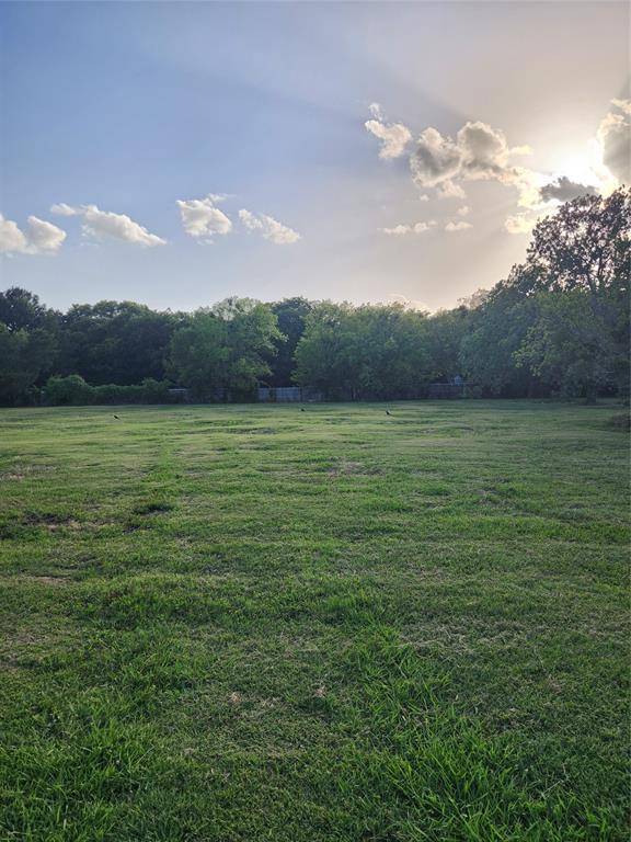 Rowlett, TX 75088,7913 Wayne Way