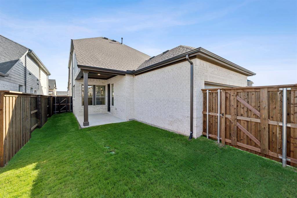 Van Alstyne, TX 75495,1842 Cole Road