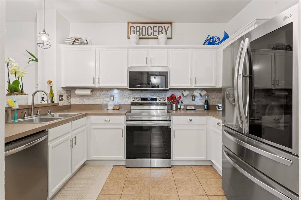 Mckinney, TX 75071,2208 Stoneleigh Place