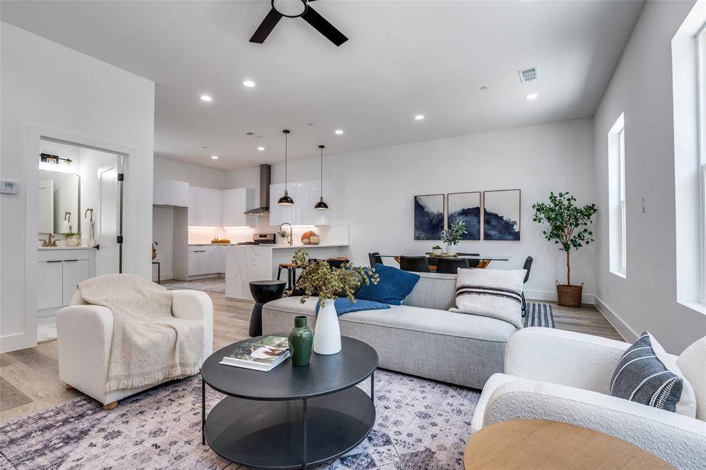 Dallas, TX 75208,631 N Tyler Street #303