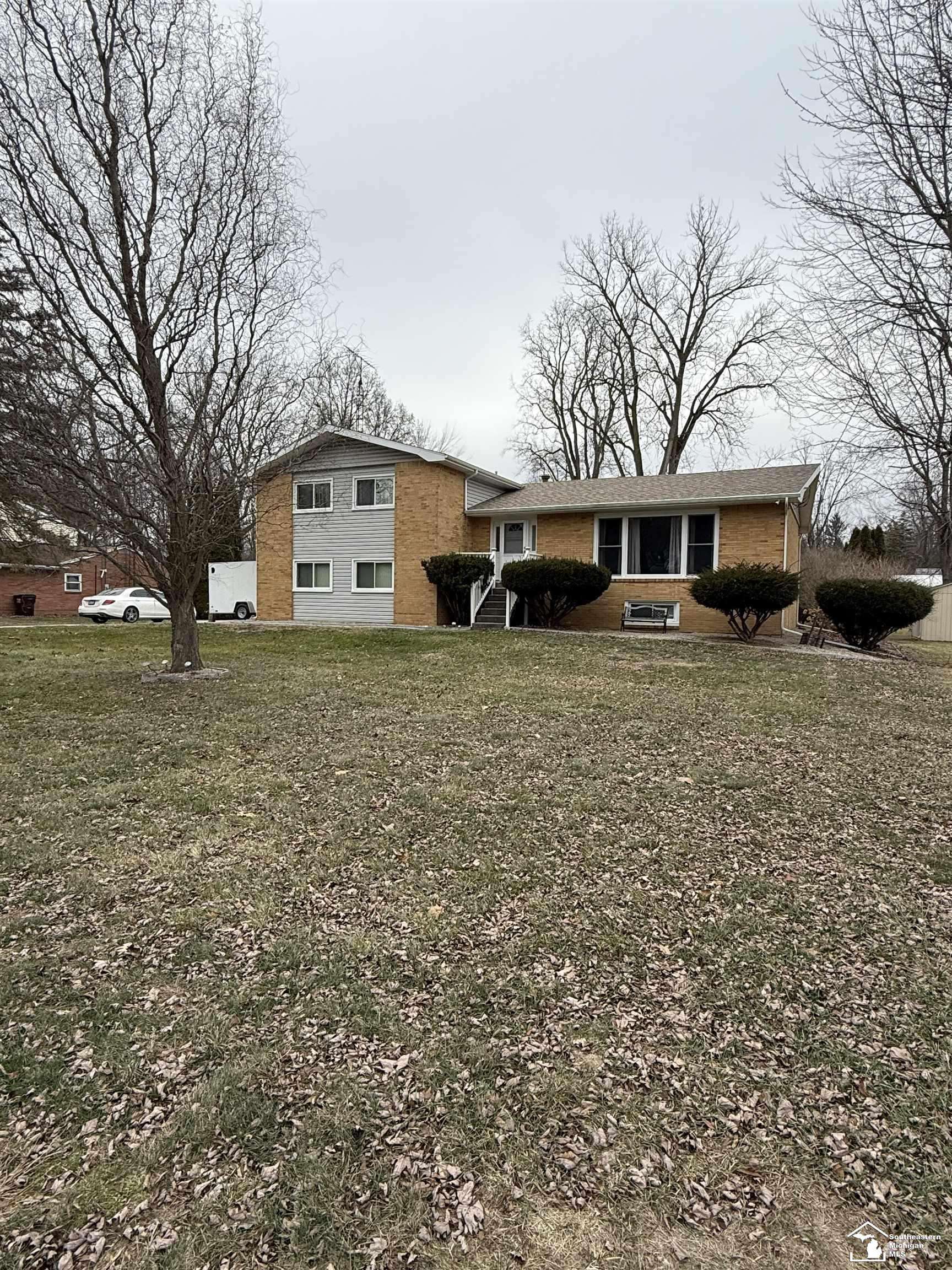 Lambertville, MI 48144,3334 Woodmont DR