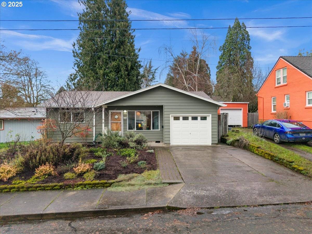 Forest Grove, OR 97116,1925 16TH AVE