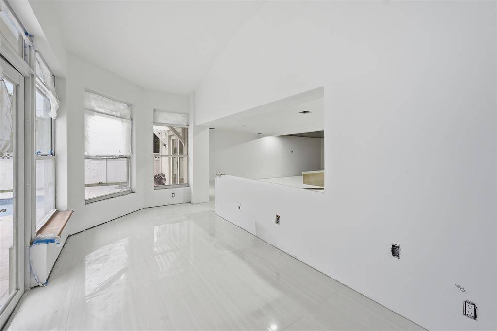 Fort Lauderdale, FL 33305,2026 NE 32nd Ave