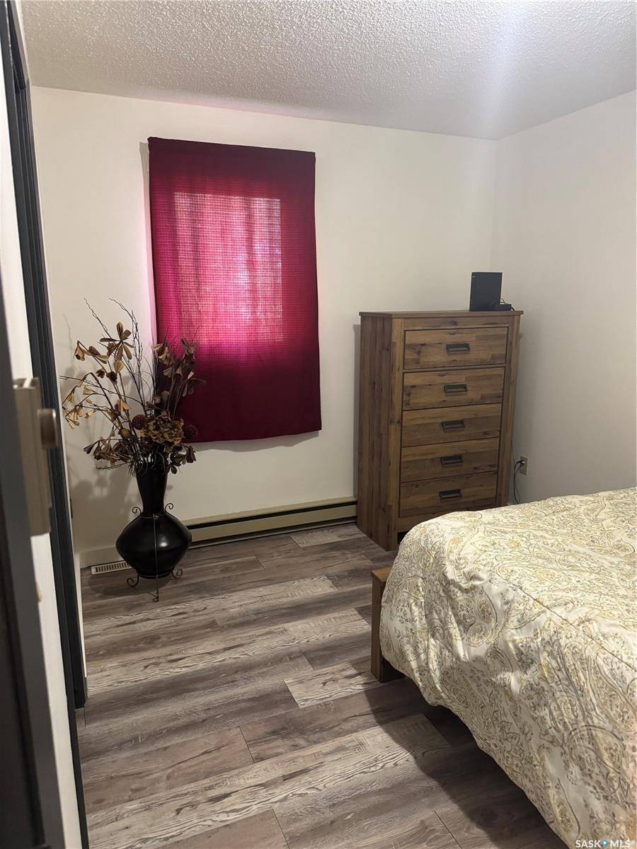 Stockholm, SK S0A 3Y0,203 MacDonald STREET