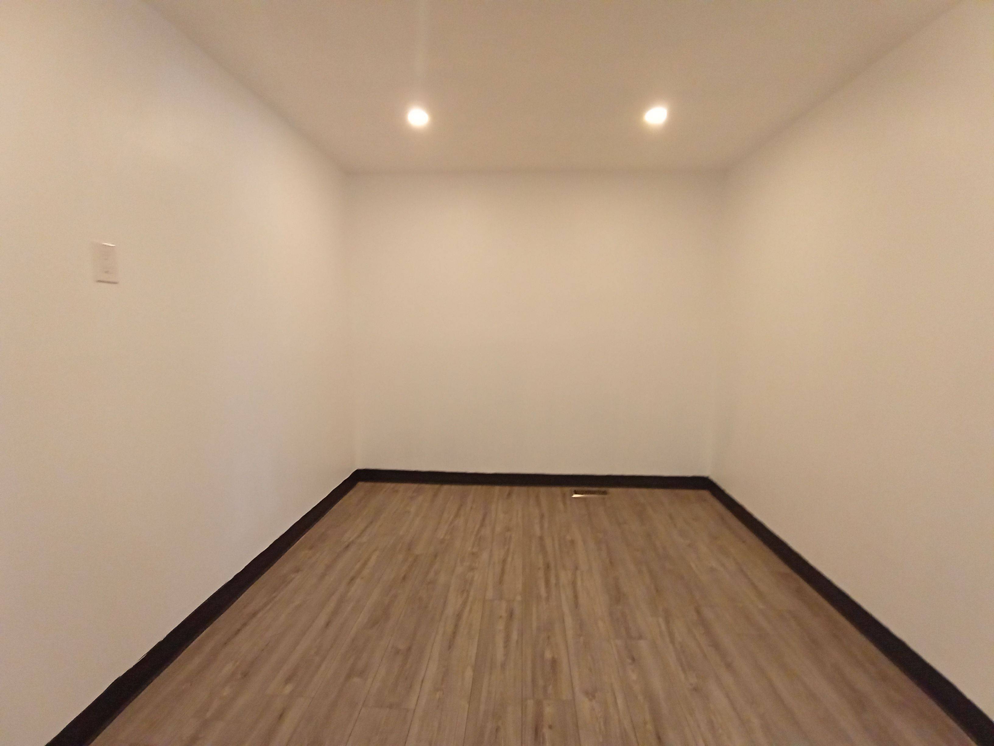 Overbrook - Castleheights And Area, ON K1K 2N8,605 Center ST #101