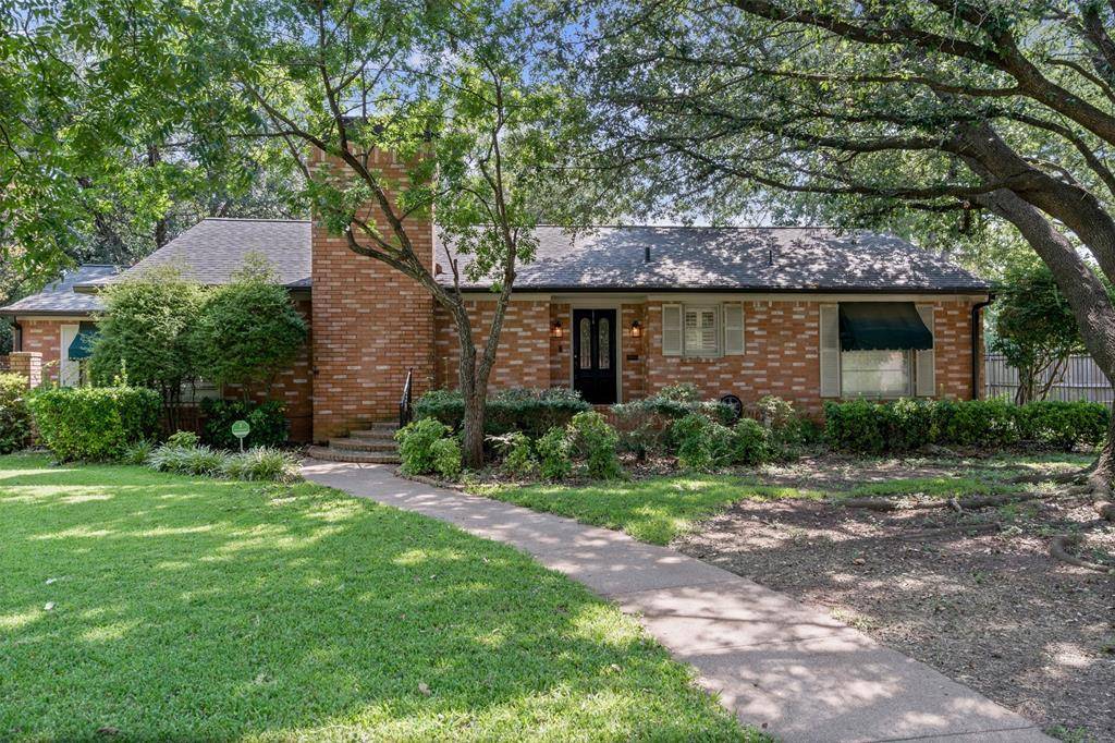 Cleburne, TX 76033,311 Sunset Drive