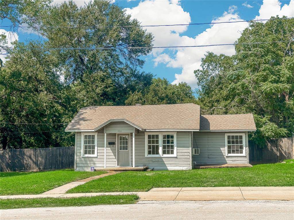 Grapevine, TX 76051,404 W Hudgins Street