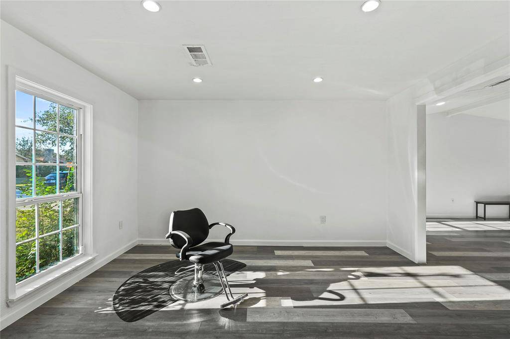 Dallas, TX 75228,11501 Cotillion Drive