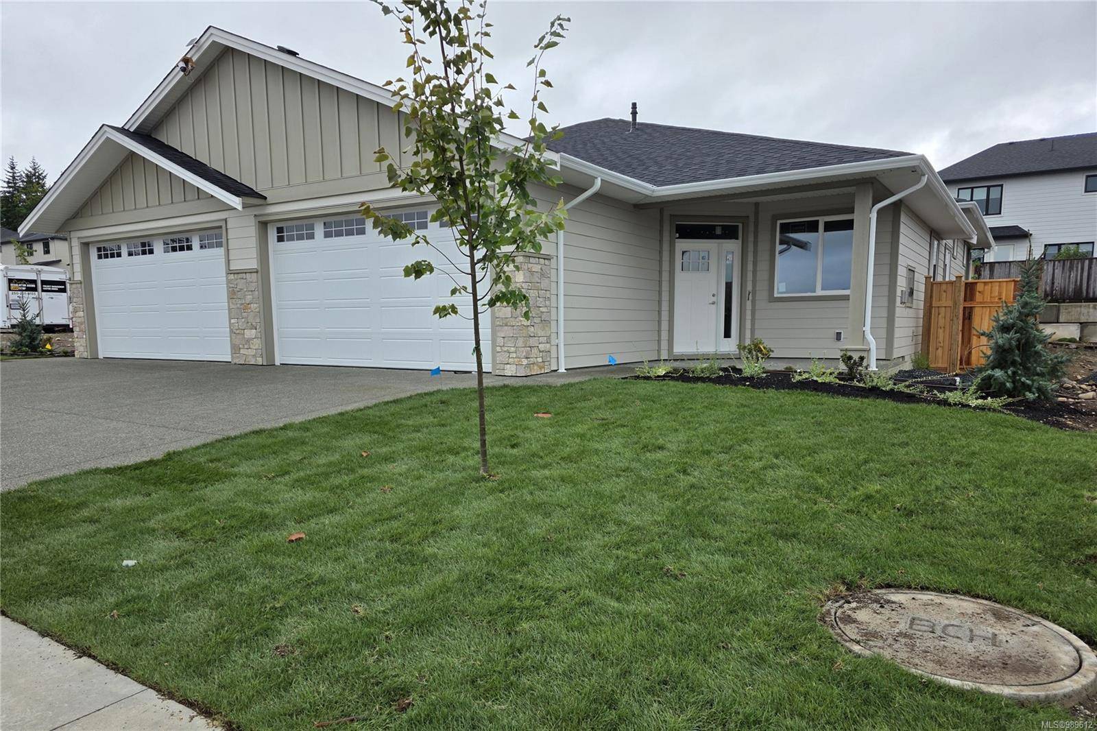 Campbell River, BC V9H 0C6,343 Arizona Dr #3