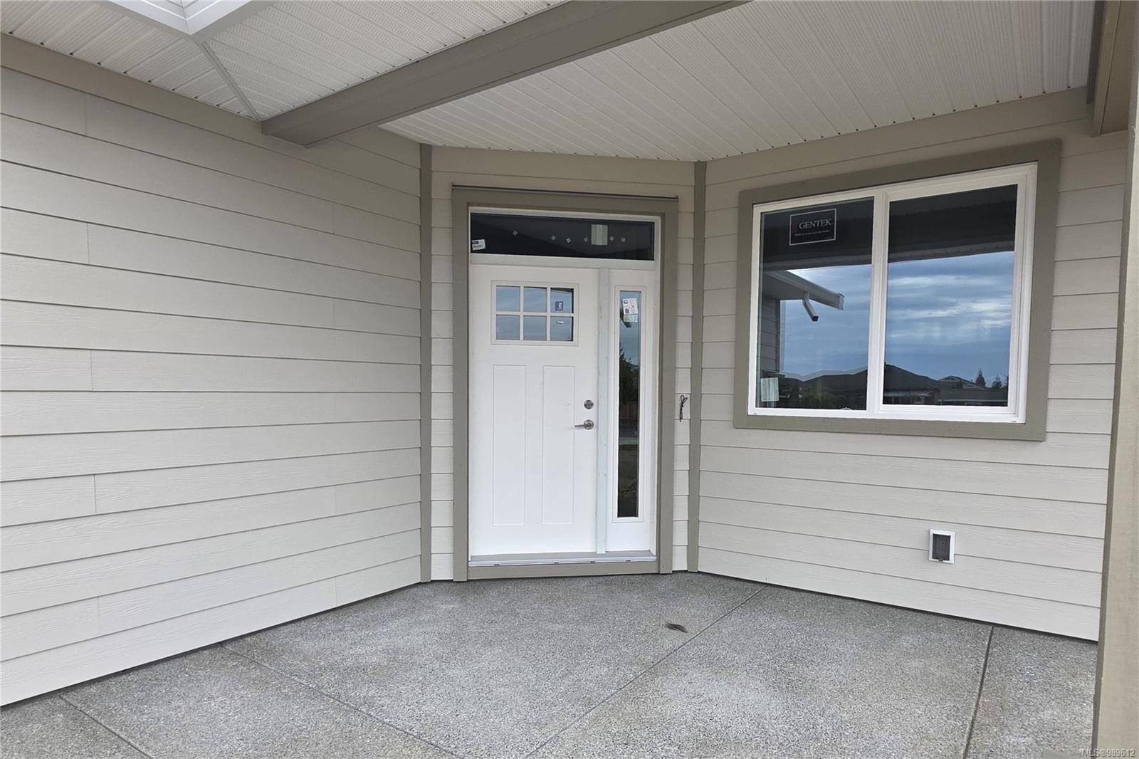 Campbell River, BC V9H 0C6,343 Arizona Dr #3