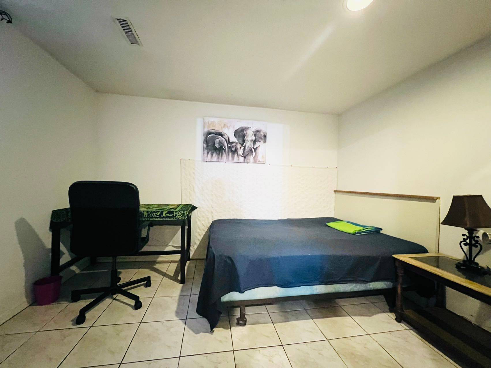 Toronto C15, ON M2J 3X8,13 Brian DR #Lower