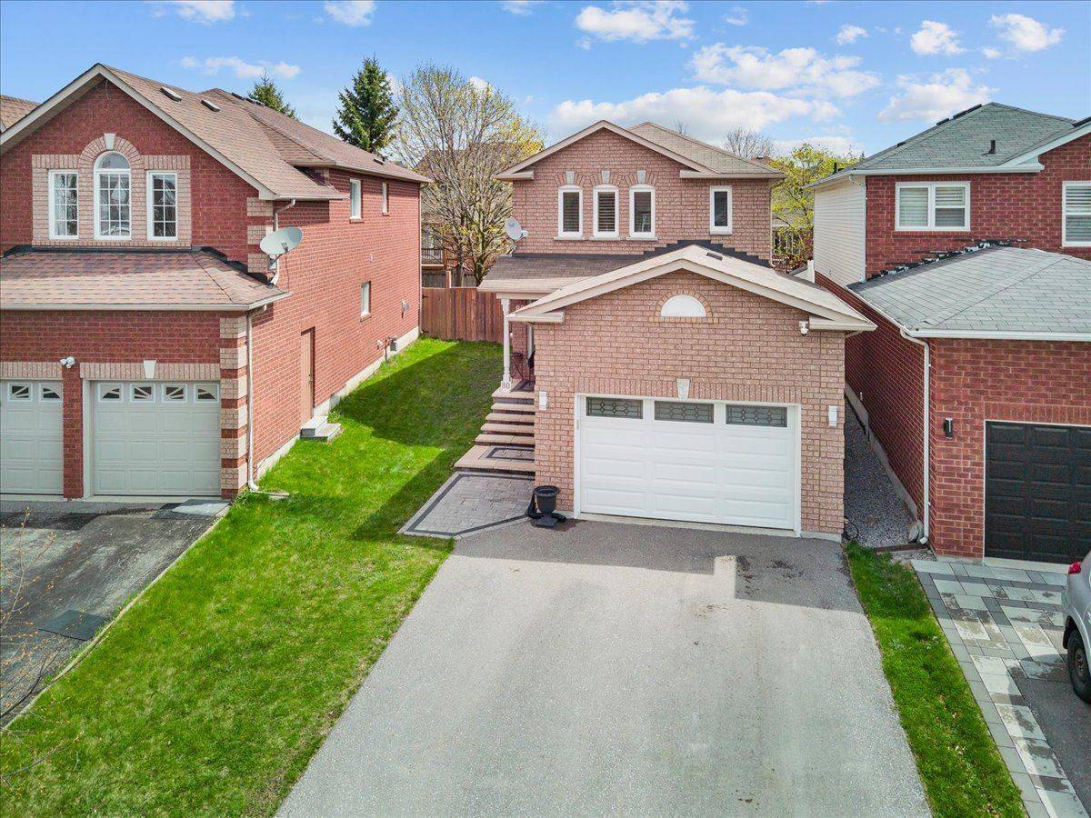 Clarington, ON L1C 4Y3,80 Fry CRES