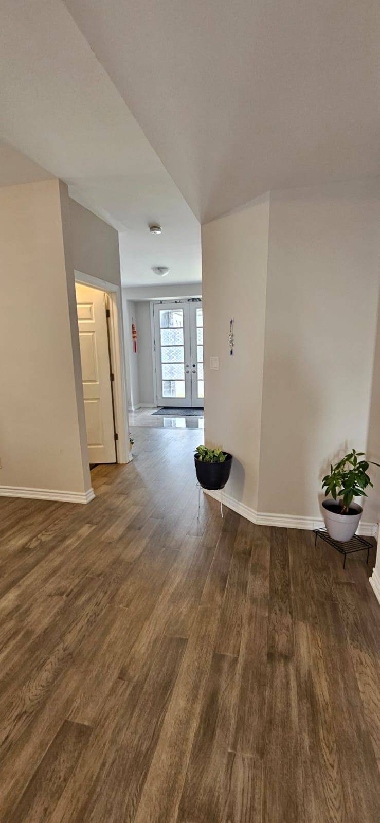 Niagara Falls, ON L2H 3T9,7878 Seabiscuit DR