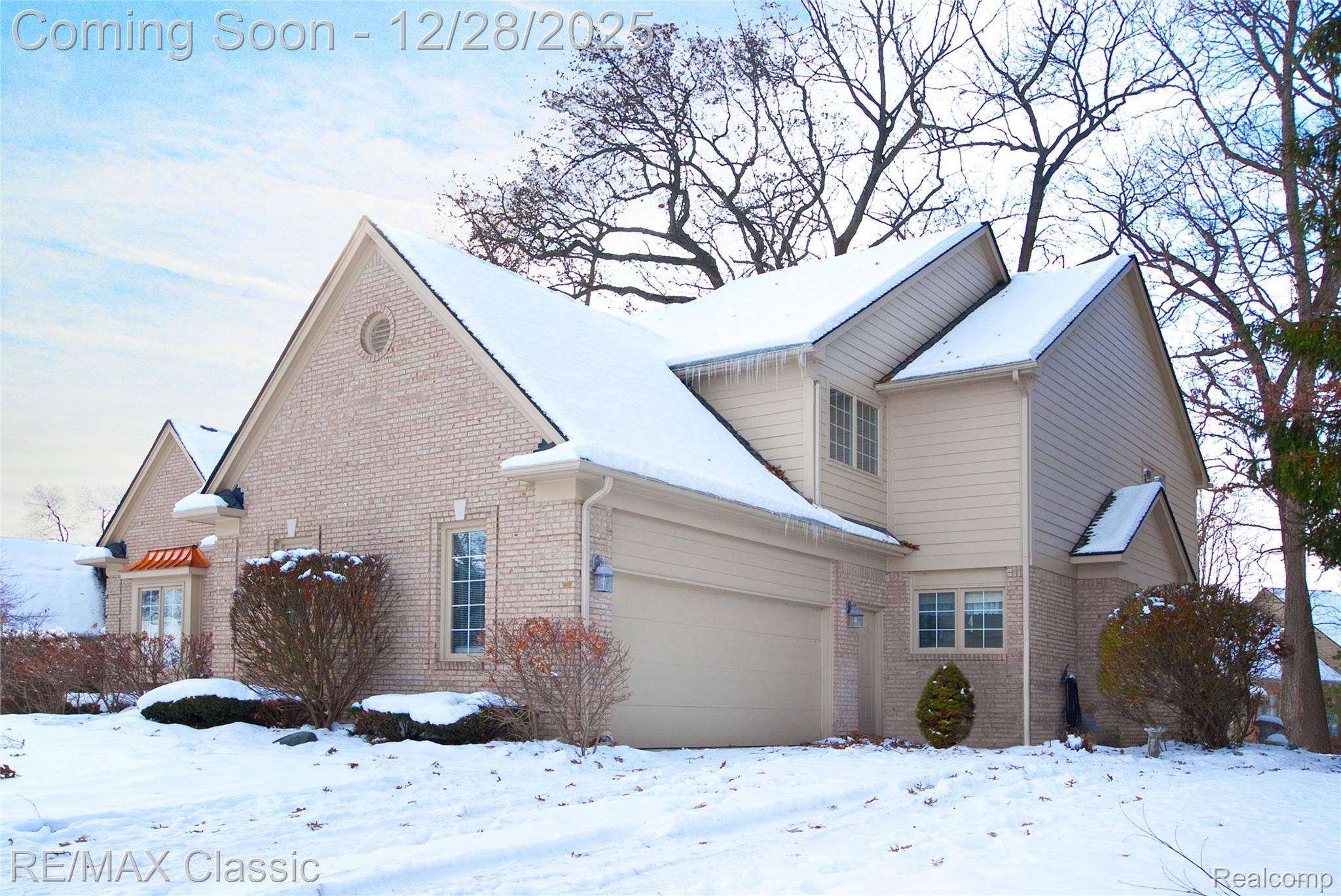 Rochester Hills, MI 48309,3628 Warwick DR
