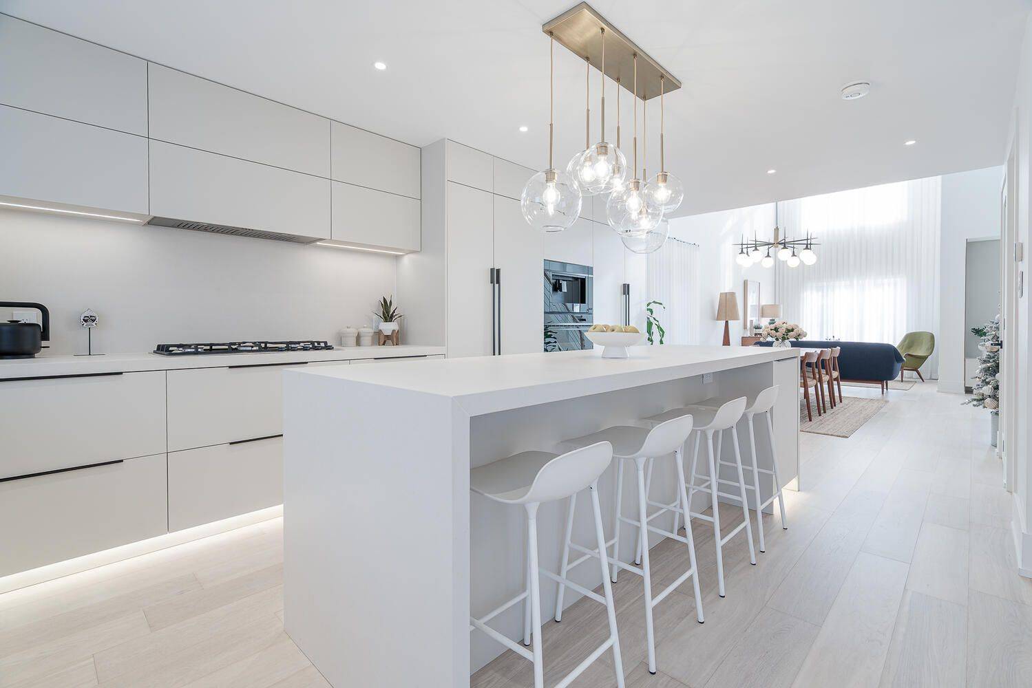 Burlington, ON L7L 7M6,5389 KINDOS ST