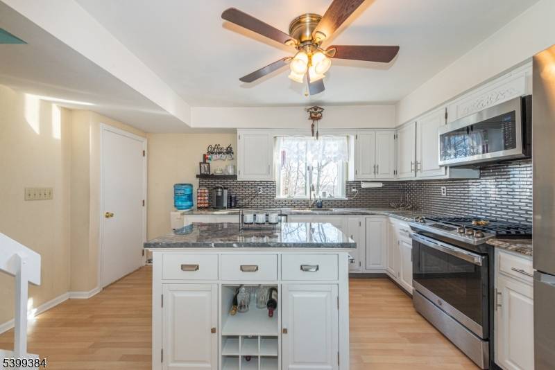 Wharton Boro, NJ 07885,12 Sunset Dr