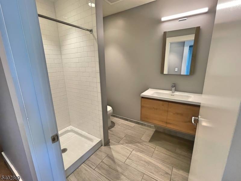 Newark City, NJ 07102,58 New St #3D