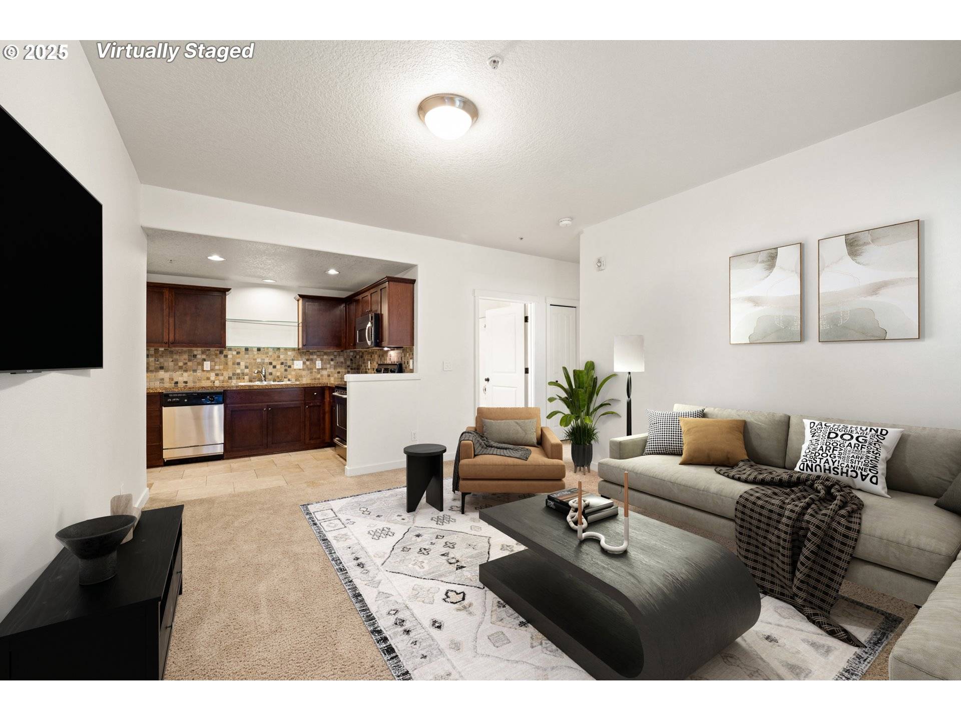 Hillsboro, OR 97006,622 NE Garswood LN