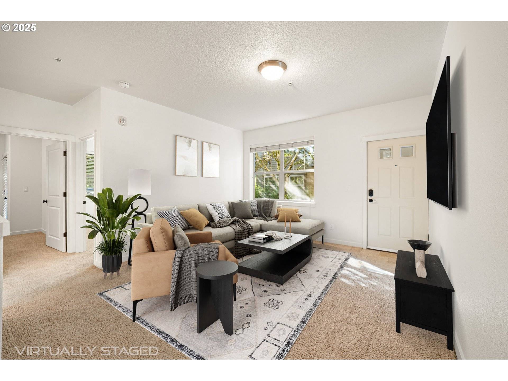 Hillsboro, OR 97006,622 NE Garswood LN