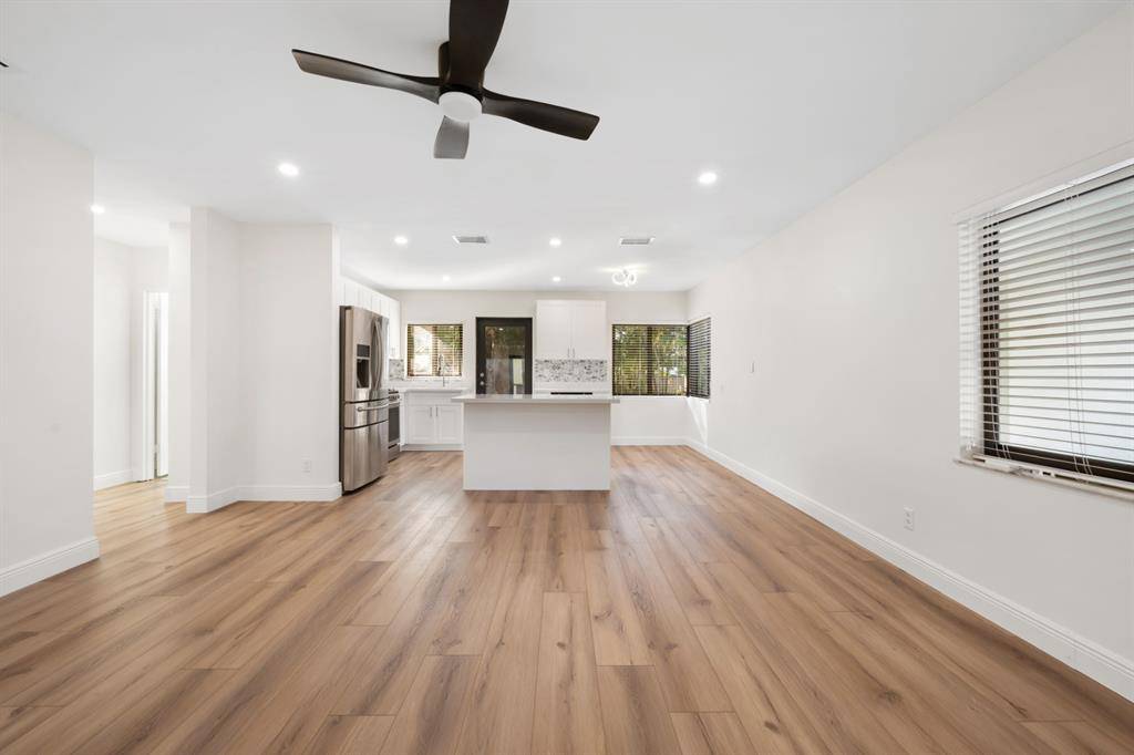 Hollywood, FL 33020,1512 Fletcher St