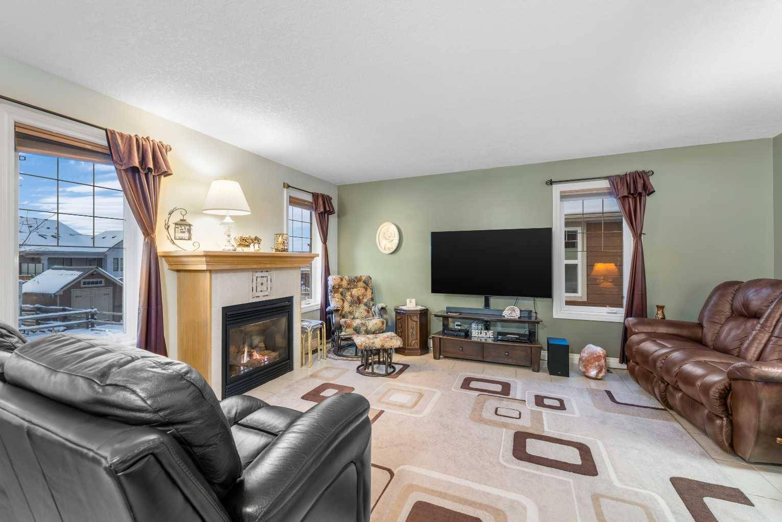 Longview, AB T0L 1H0,541 Highwood DR