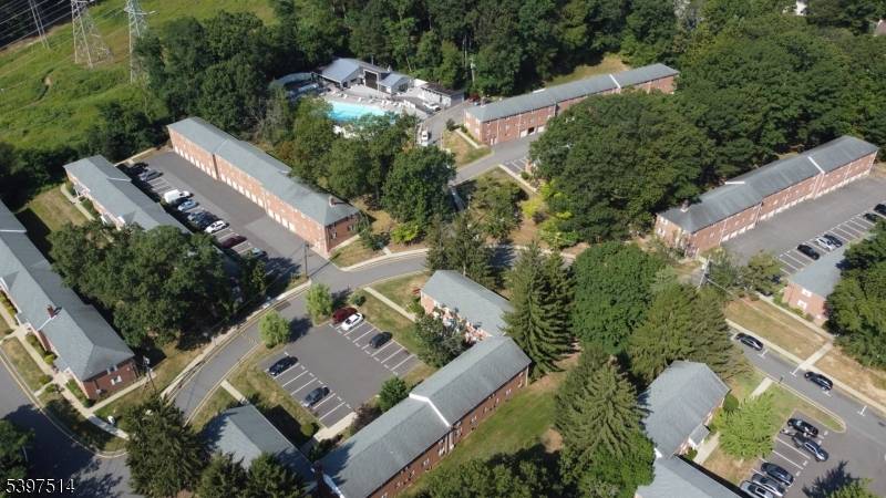 Parsippany-troy Hills Twp., NJ 07950,2467 RT 10 Bldg 13 Unit 8A #8A