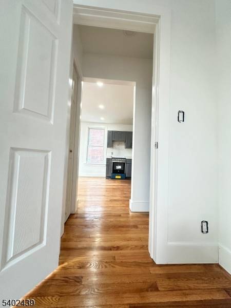 Roselle Boro, NJ 07203,144 W 2Nd Ave #2B