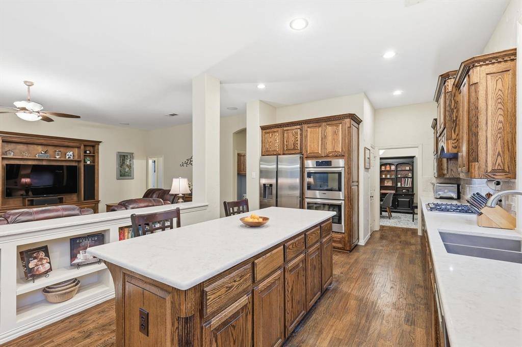 Lantana, TX 76226,8408 Jefferson Way