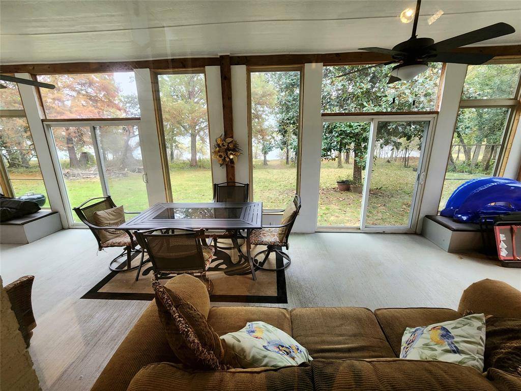 Shady Shores, TX 76208,546 Jay Street