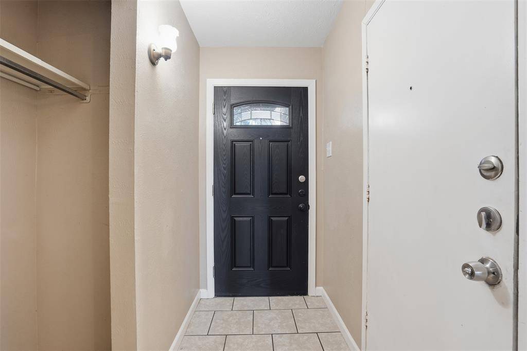 North Richland Hills, TX 76182,6520 Yarmouth Avenue