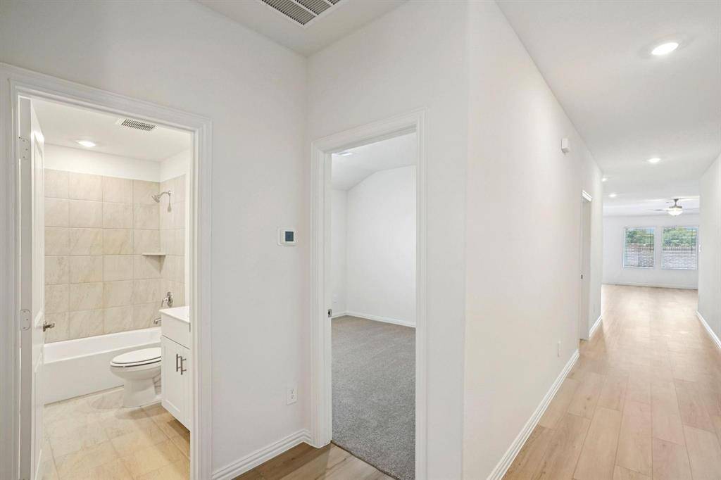 Lavon, TX 75166,827 Sunflower Road