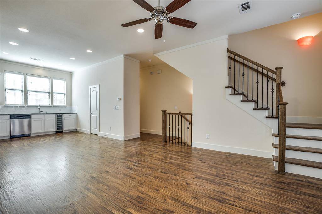 Dallas, TX 75219,4323 Dickason Avenue #20