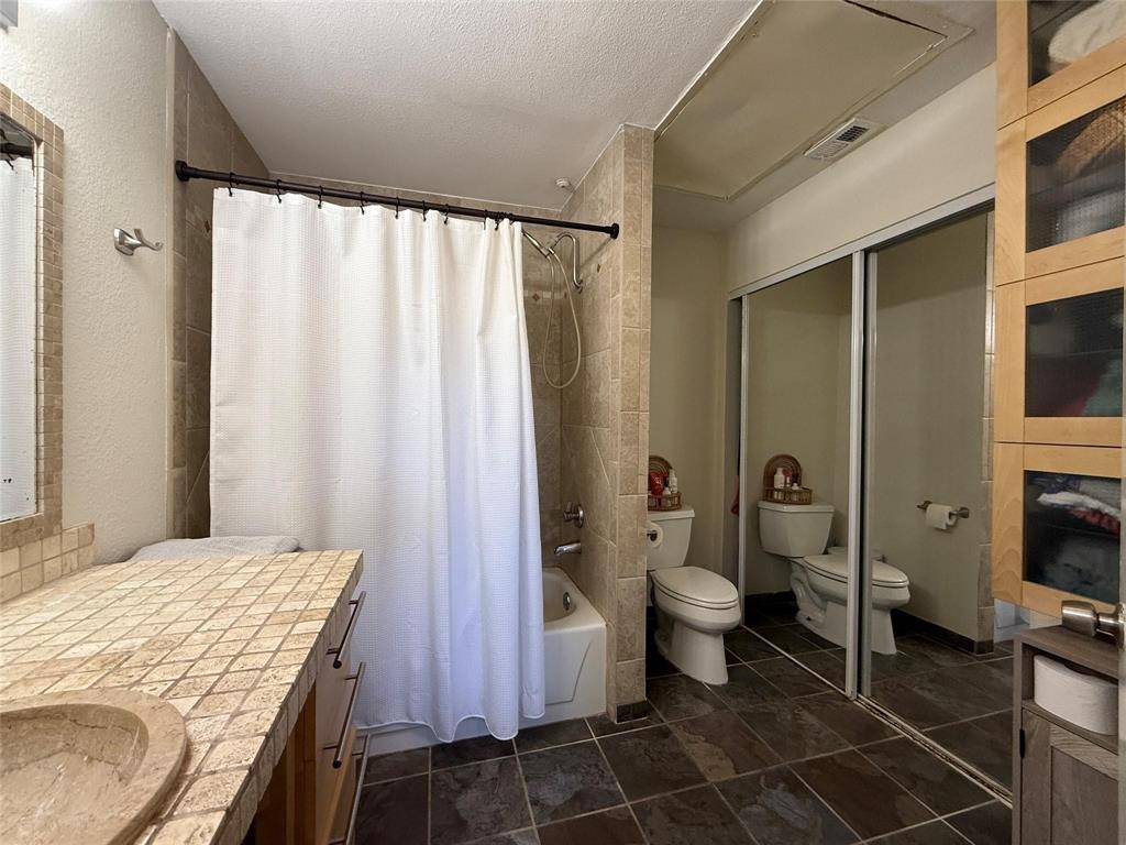 Dallas, TX 75206,5757 E University Boulevard #22R