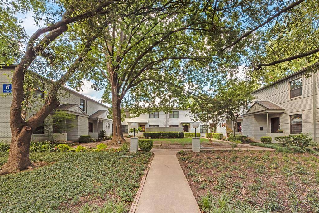 Dallas, TX 75235,4930 N Hall Street #B