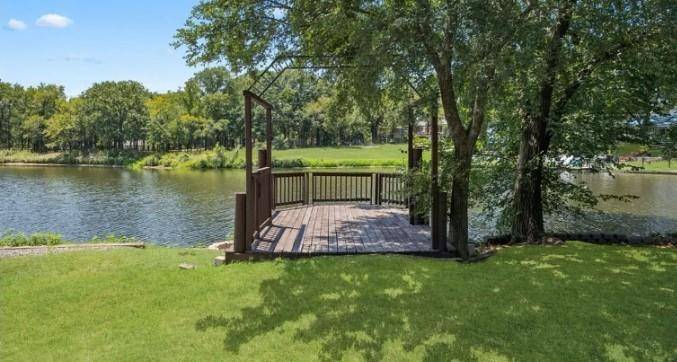 Southlake, TX 76092,1308 Oakhurst Drive