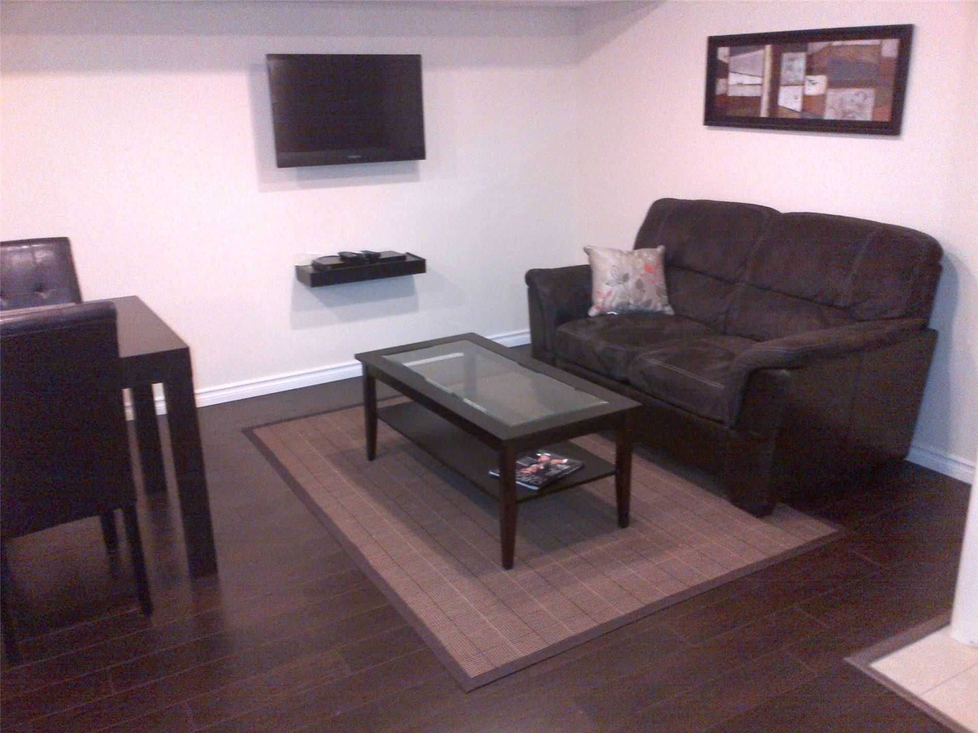 Toronto C15, ON M2K 1H8,47 Bessarion RD #Lower