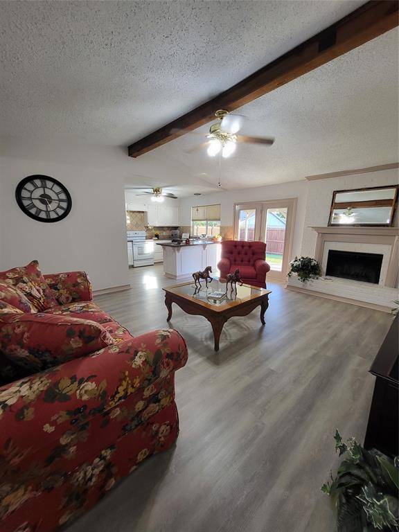 Arlington, TX 76006,1900 San Saba Lane