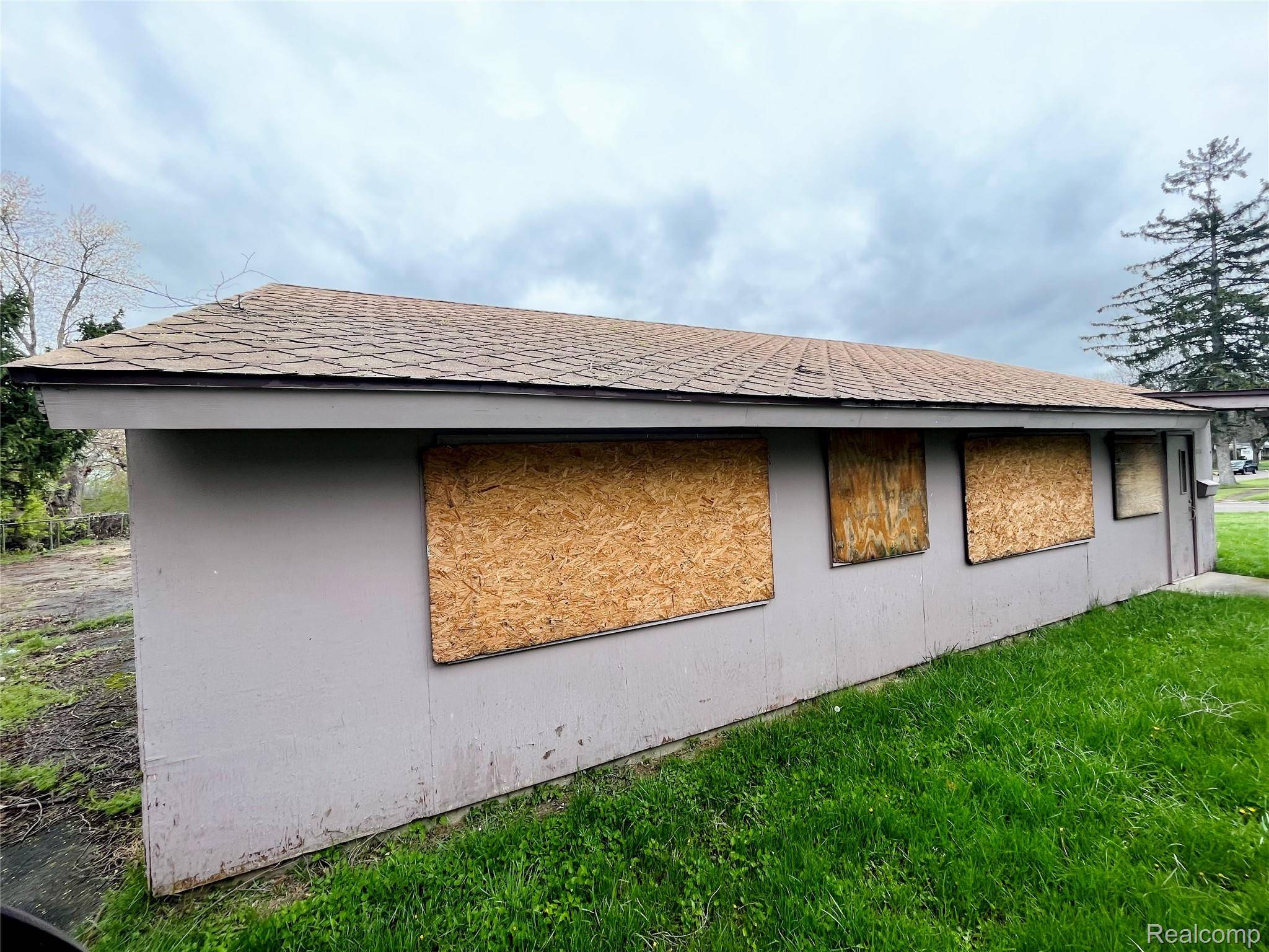 Flint, MI 48503,1848 S Averill AVE