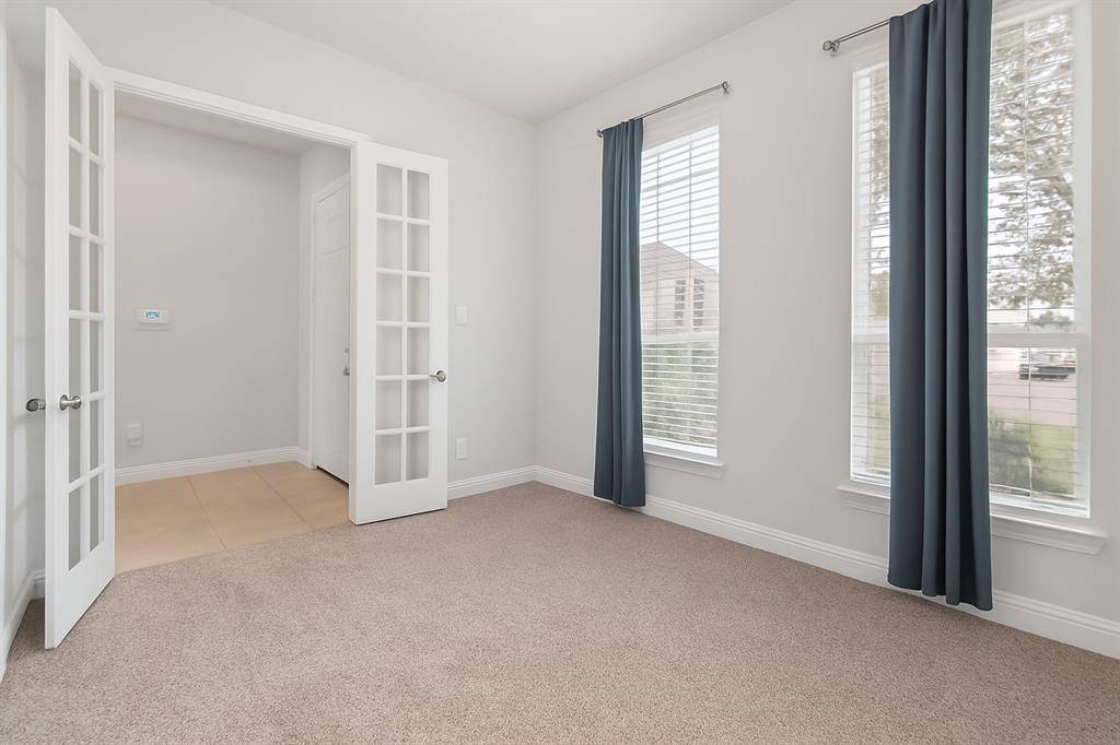 Fort Worth, TX 76179,6148 Hickory Hills Lane